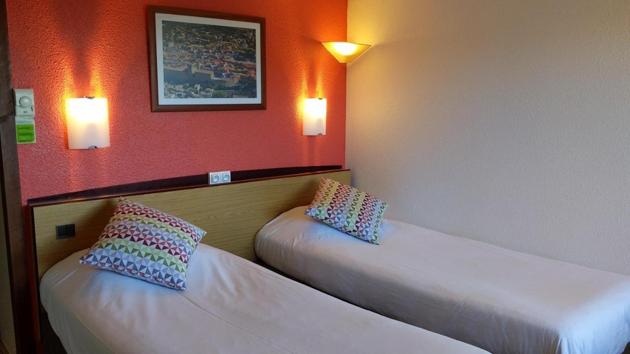Campanile Salon-De-Provence Hotel Екстериор снимка