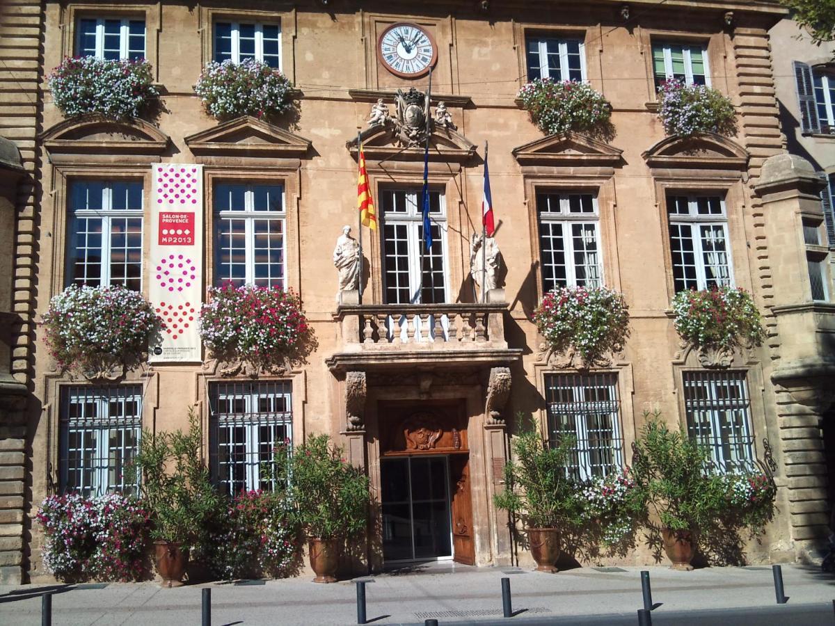 Campanile Salon-De-Provence Hotel Екстериор снимка